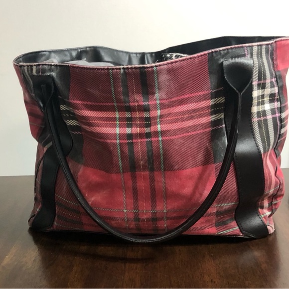 Victoria  secret shoulder Tote bag red black plaid. 15”WX18LX11”H - Picture 2 of 6